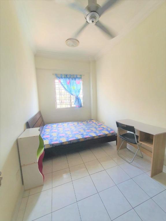 Chinese Only Included Utility Wifi Medium Room For Rent Pelangi Damansara Condominium Nearby Mrt Property Rentals On Carousell