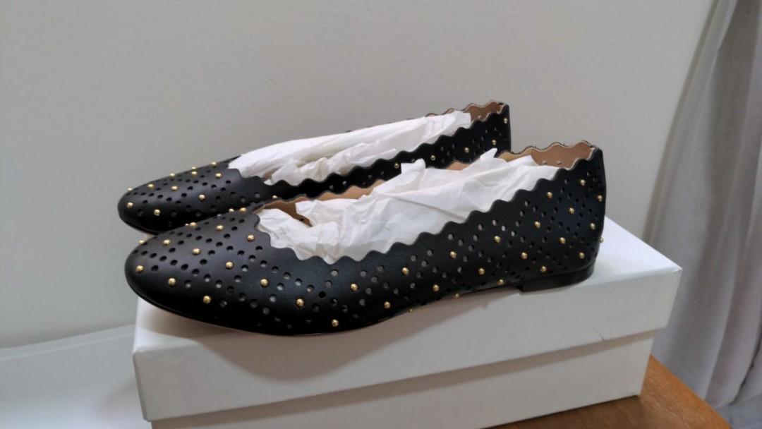 Chloe Studded Scallop Flats. Brand New. 38.5 Women s Fashion