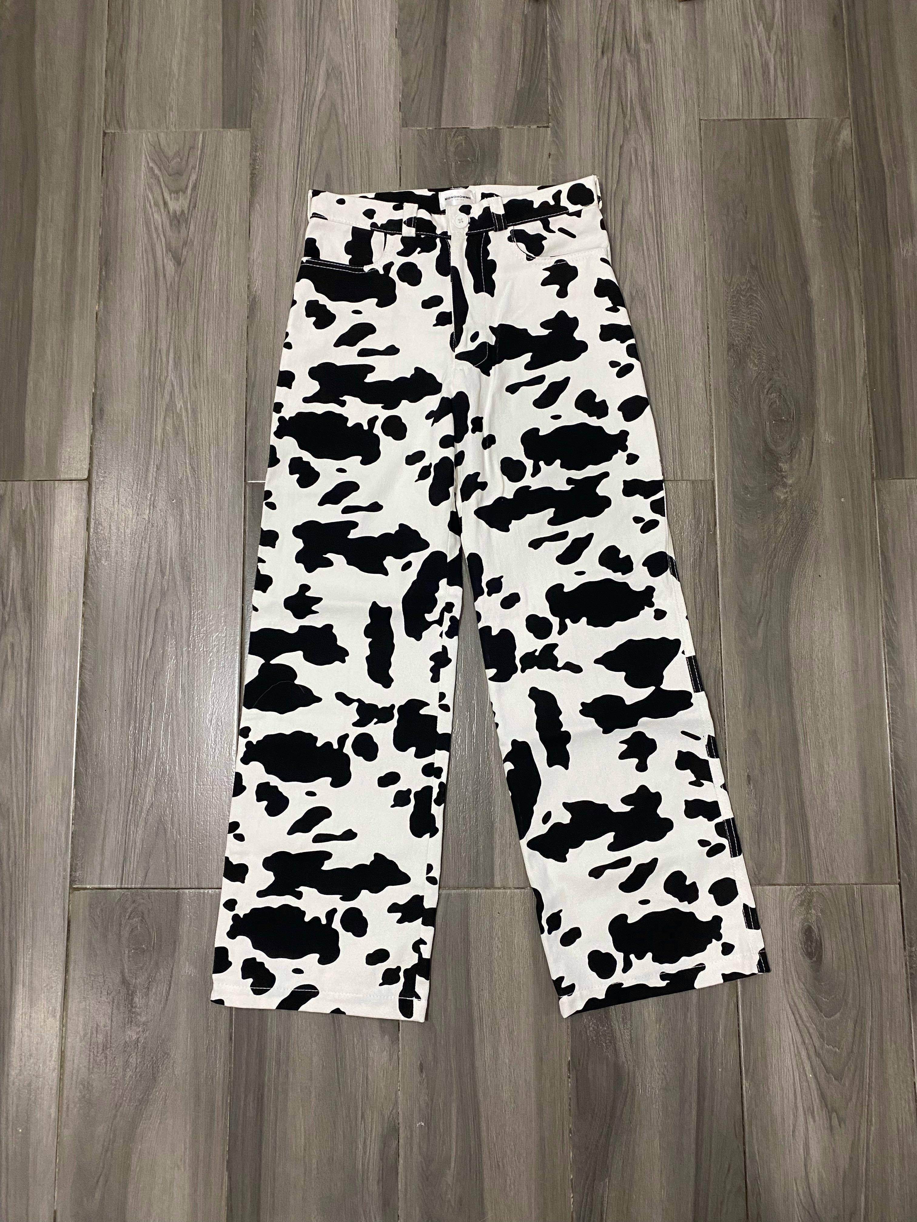 DENIM COW PRINT JACKET AND PANTS SET COORDS COORDINATES (Category: Sets or Coordinates) located in Manila. Submitted by paoweezyy (Listing ID 1119965570, Image 2). Description: FREE SF WITHIN MM SUPER NICE DENIM FABRIC JACKET (USED ONCE AND WASHED) SIZE LARGE PANTS BNEW (NEVER WORN) SIZE 30”.