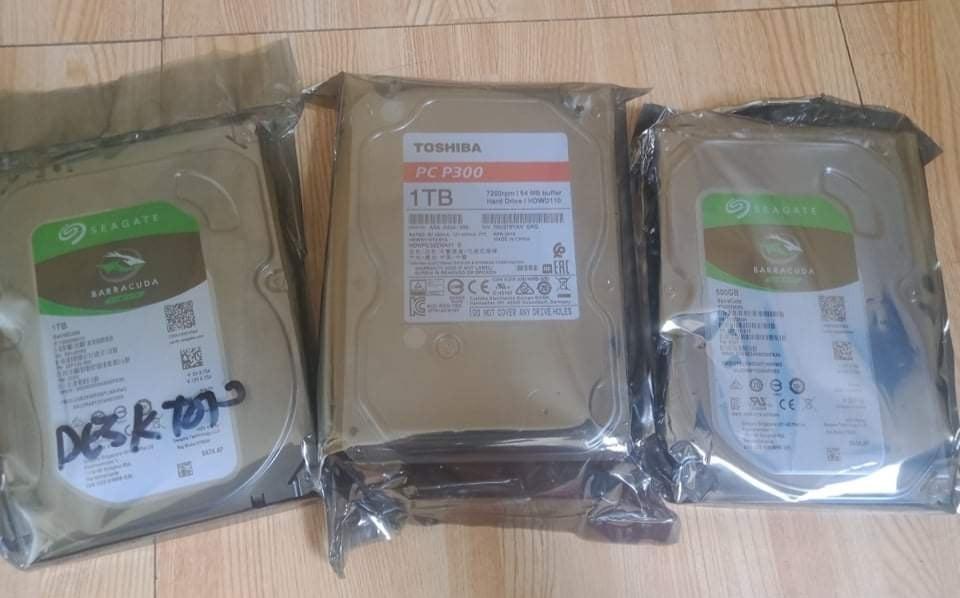 Desktop Hard Disk Drives - 500GB,1TB (Category: Hard Disks & Thumbdrives) located in Las Pinas. Submitted by borjamonica644 (Listing ID 1119880068, Image 1). Description: Desktop Hard Disk Drives - 500GB,1TB Brand New starts @ Prices below: DESKTOP HDD 1TB SEAGATE - 2,300 DESKTOP HDD 1TB TOSHIBA - 2,100 DESKTOP HDD 1TB TOSHIBA PC P300 - 2,300 DESKTOP HDD 1TB WESTERN DIGITAL - 2,400 DESKTOP HDD 500GB HITACHI - 1,200 DESKTOP HDD 500GB SEAGATE - 1,2