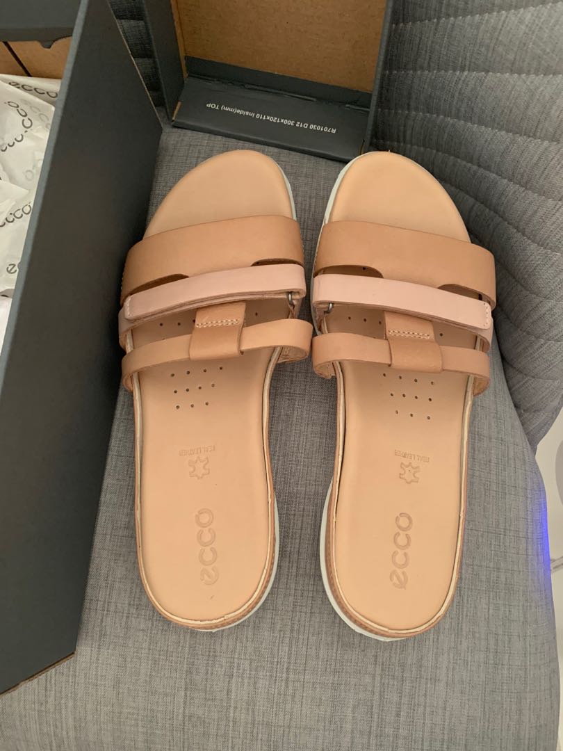 ecco flash flat sandal