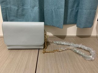 （分類：）位於 。 由 meet_central.mk 提交（商品編號 1119937786，圖片 1）。簡介： 。