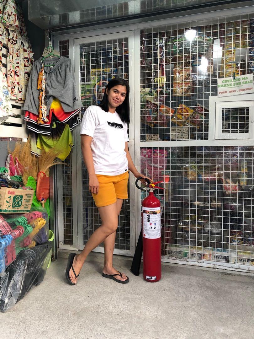 Fire Extinguishers (same day delivery) (Category: Safe) located in Dinalupihan. Submitted by vvvvv915 (Listing ID 1119999732, Image 3). Description: .