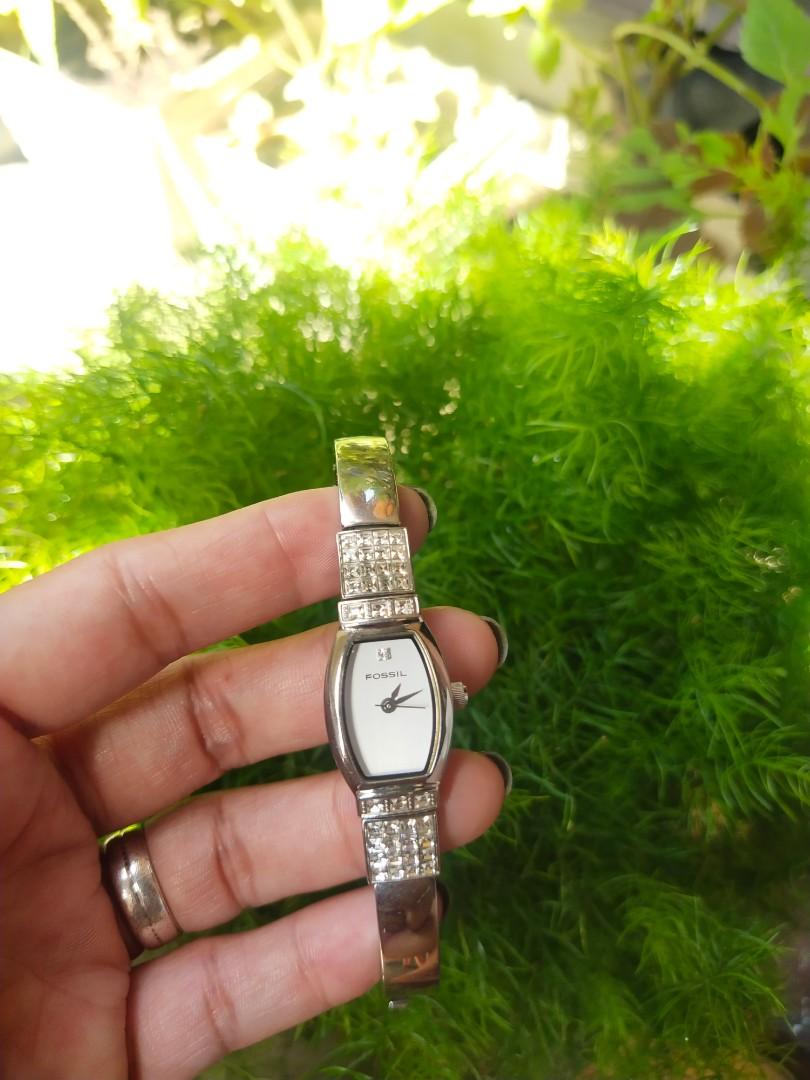 Fossil f2, Women's Fashion, Watches 