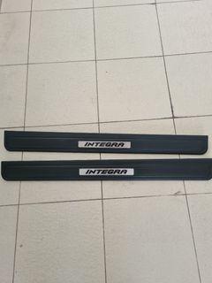 Honda integra door step seal panel