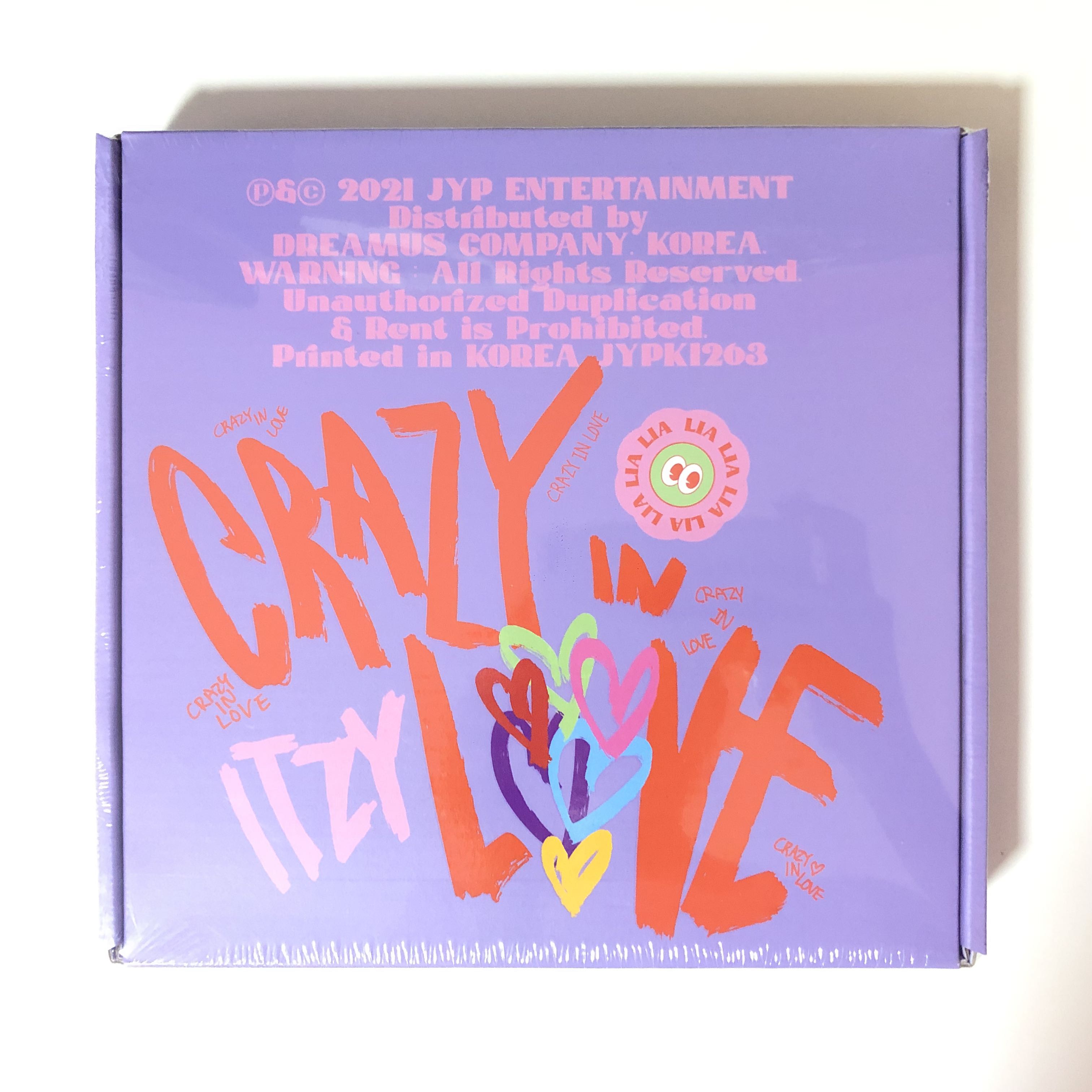 ITZY The 1st Album [CRAZY IN LOVE] Pre-order open at MyMusicTaste