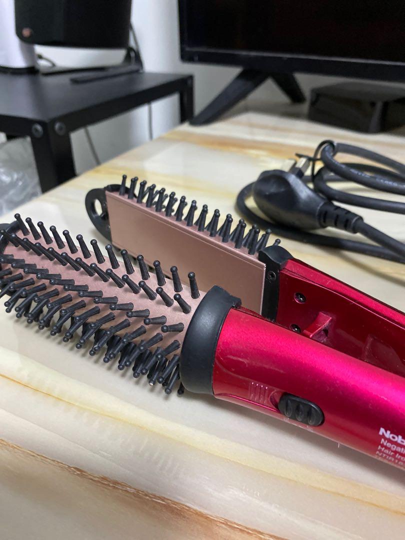 Japanese hair shop curler and straightener