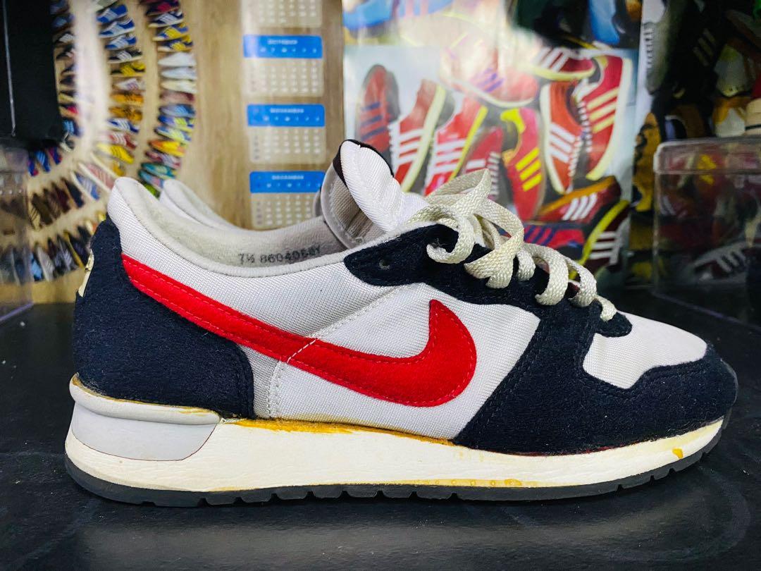 Kasut nike vintage top