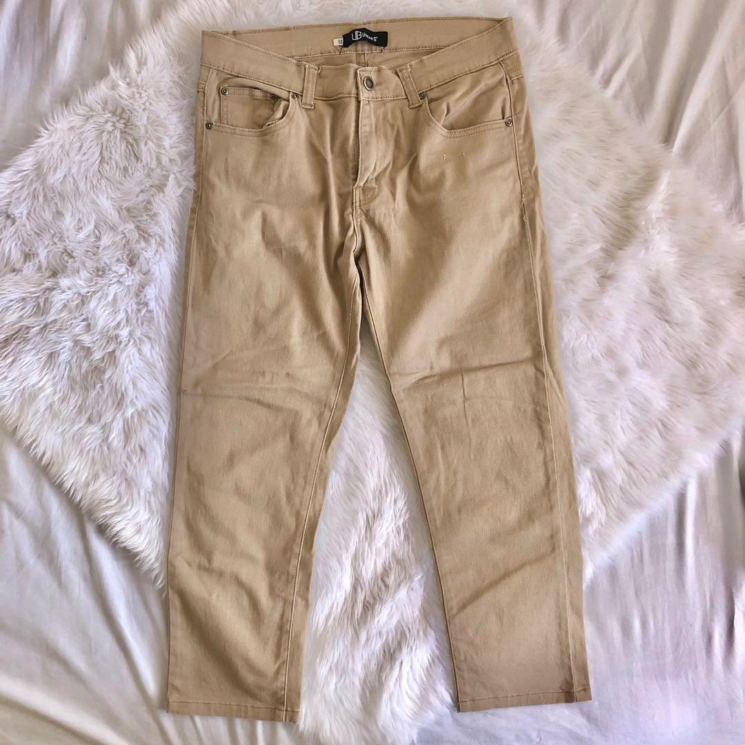 Khaki jeans for men (size33) (Category: Jeans) located in Davao. Submitted by declutterdvo (Listing ID 1119822706, Image 2). Description: Selling my preowned khaki jeans. Twice lang talaga nagamit since nagka pandemic. .