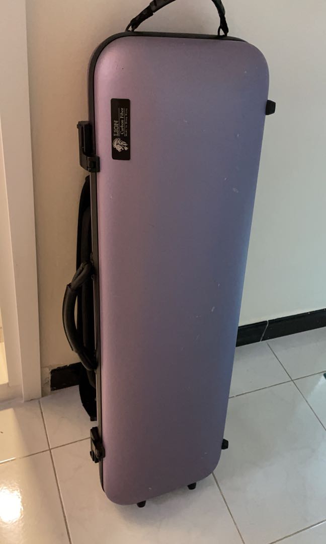 Lion violin case sale