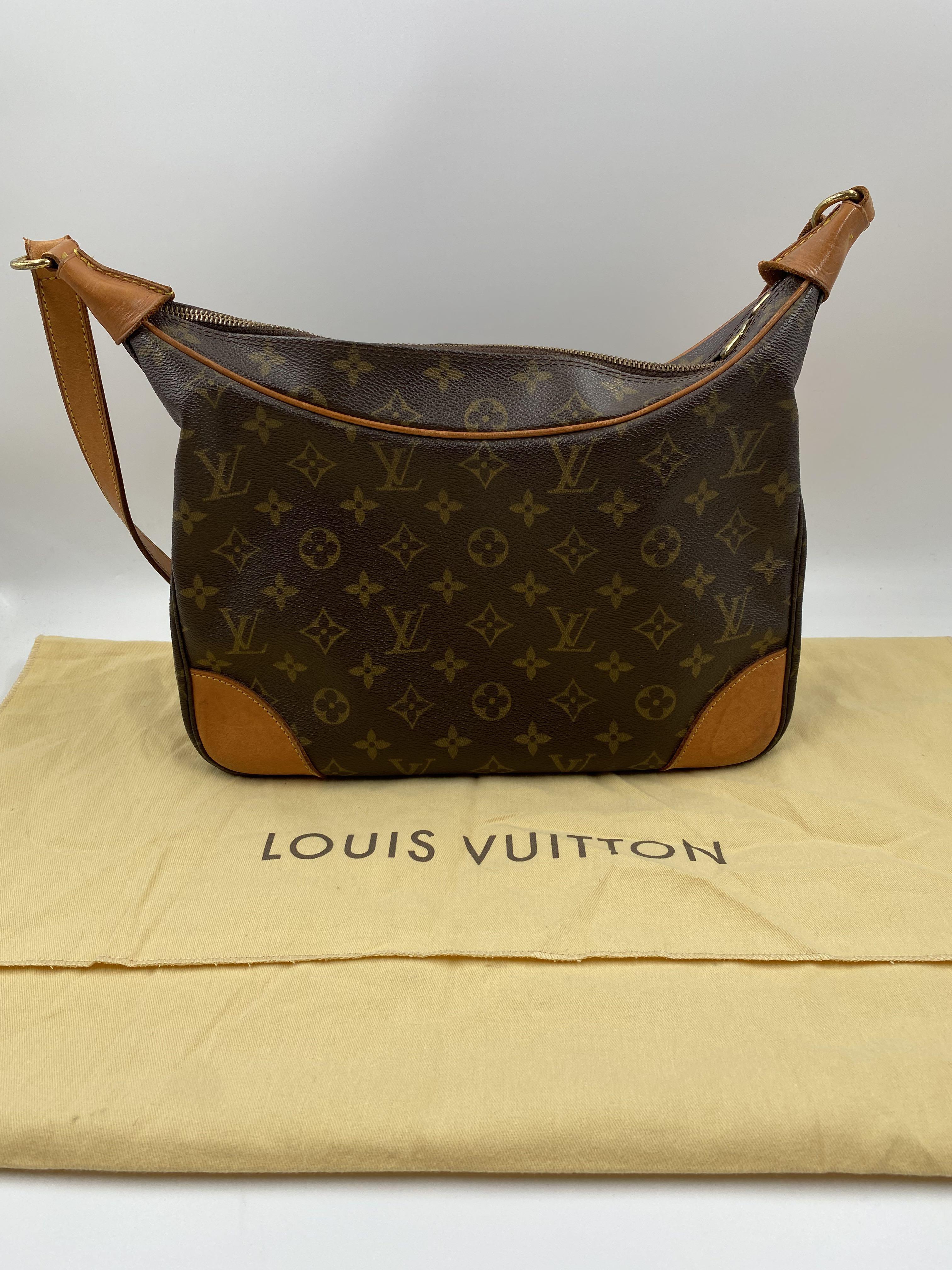 Used Louis Vuitton Bologne Natural Monogram Bag