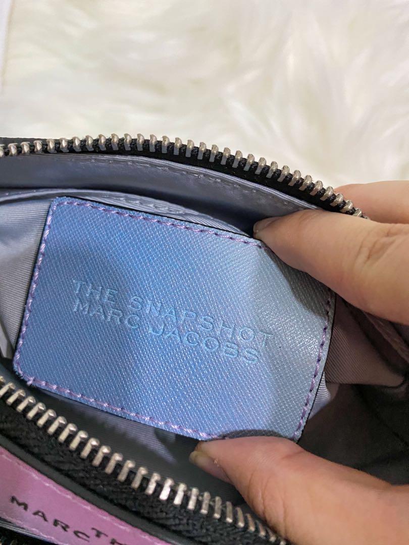Marc Jacobs Snapshot Ombre Camera Bag, Luxury, Bags & Wallets on Carousell