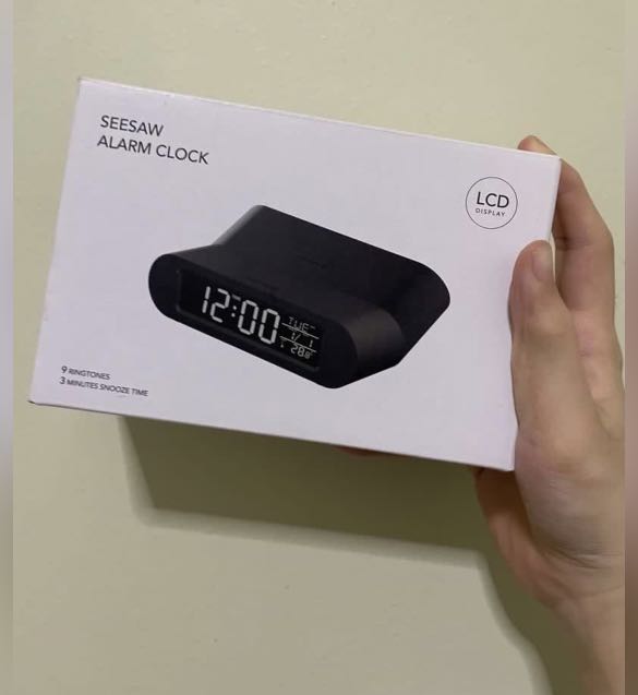 Miniso alarm clock, Mobile Phones & Gadgets, Other Gadgets on Carousell