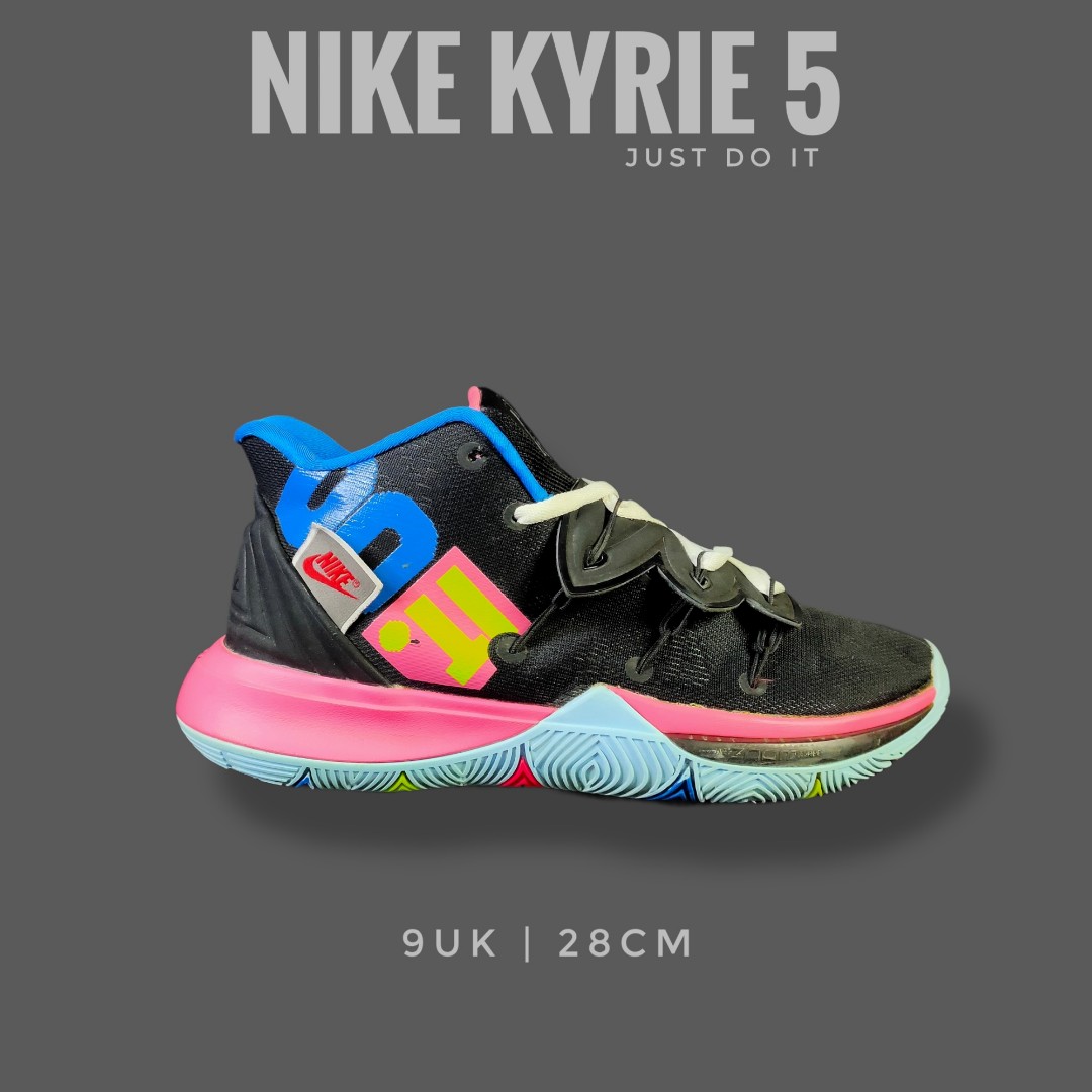 Kyrie jdi top