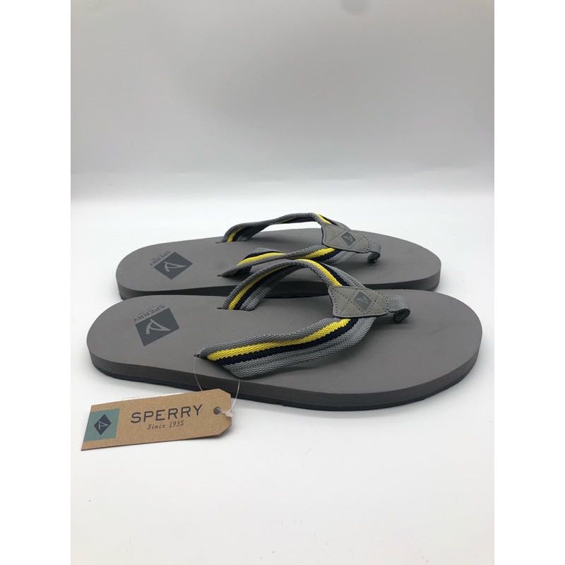 Sperry topsail 2024 flip flop