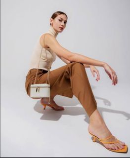 (Kategori: ) berada di . Dikirim oleh auraura (ID iklan 1113820802, Gambar 1). Deskripsi: .
