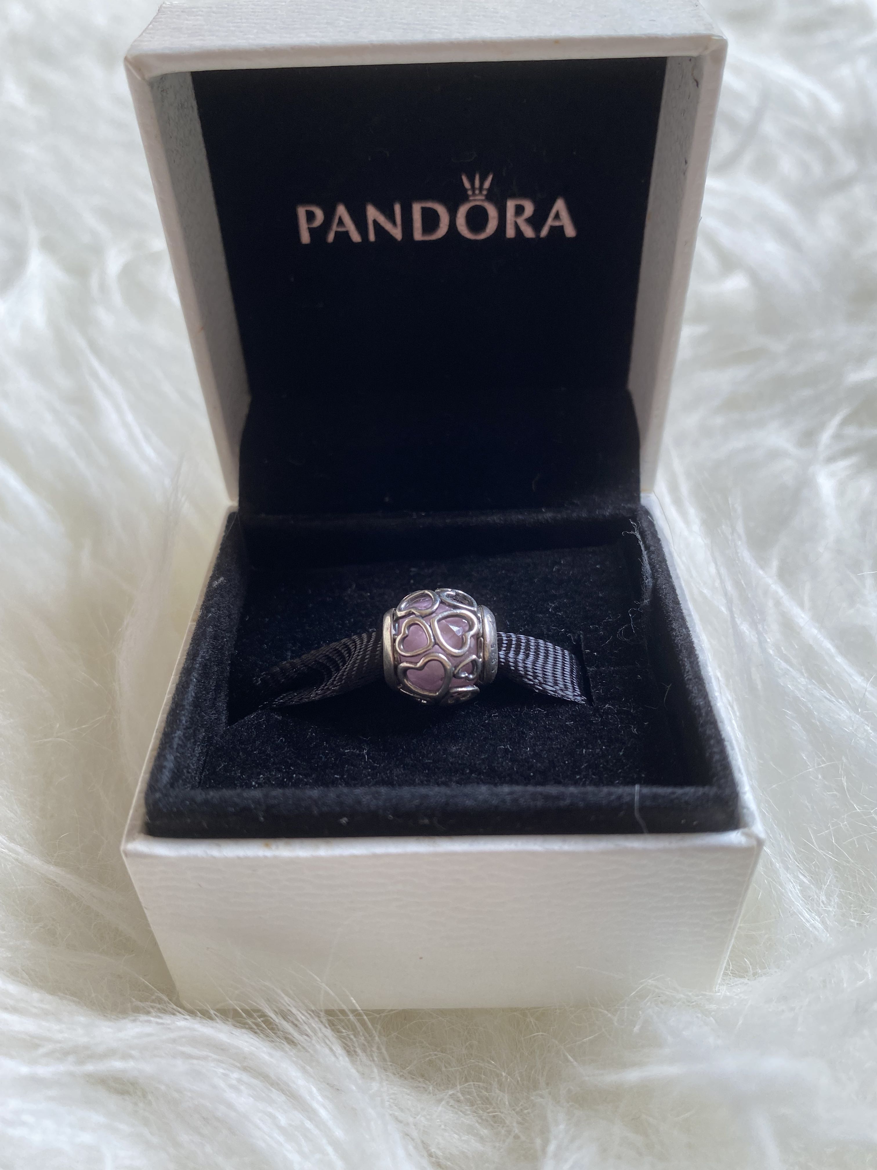 Encased in love pandora hotsell charm