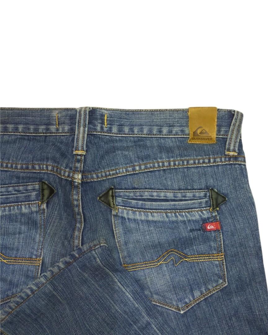Quiksilver denim jeans, Fesyen Pria, Pakaian , Bawahan di Carousell