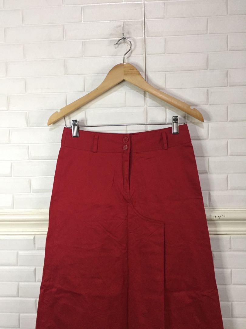 red skirt size 10