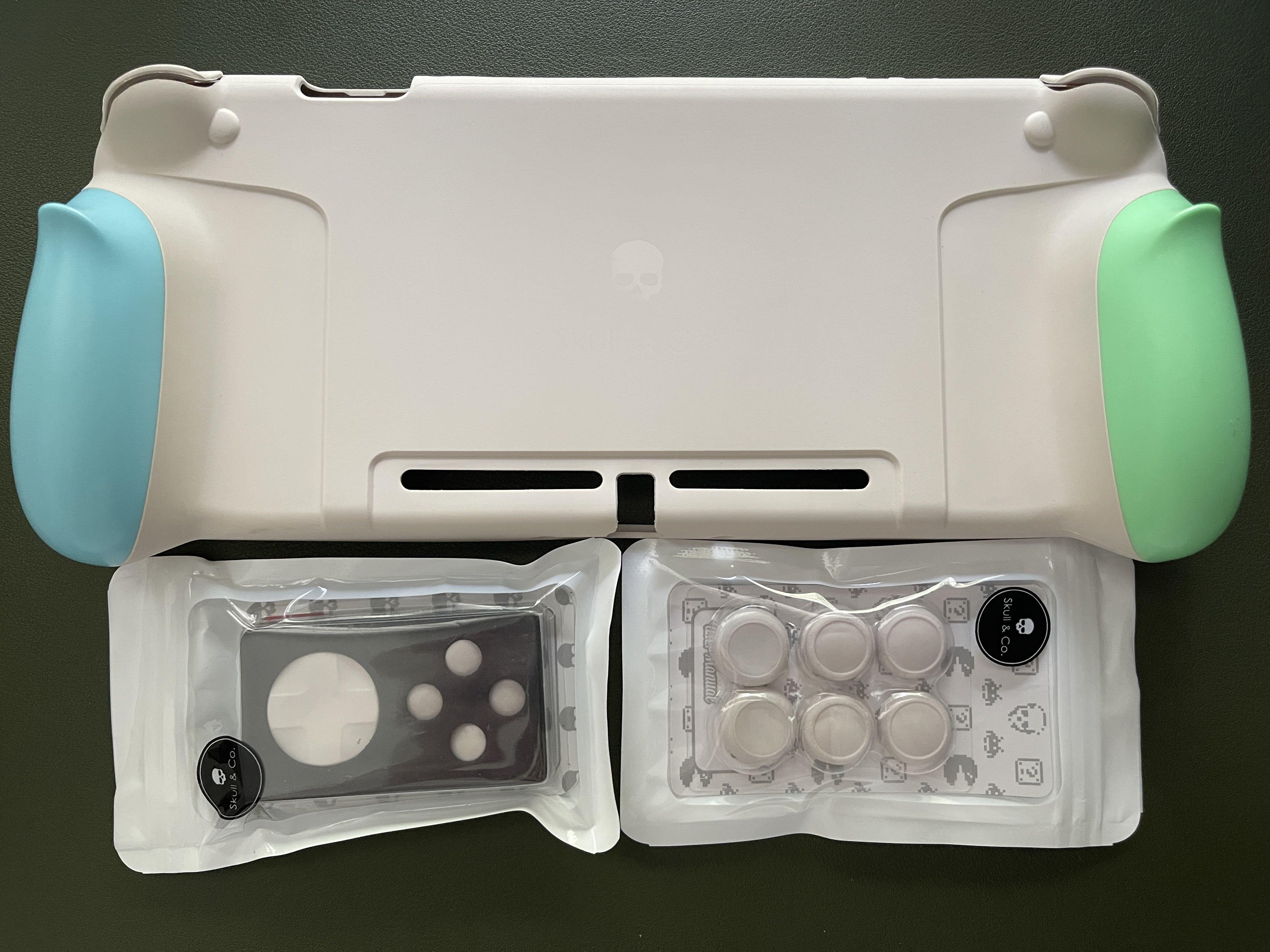 Skull and co grip case animal crossing on sale