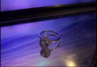 Swarovski Romantic Round Ring, Size 7-8