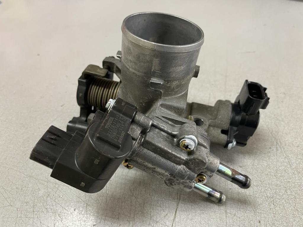 Throttle Body Toyota Vios NCP42, Auto Accessories on Carousell