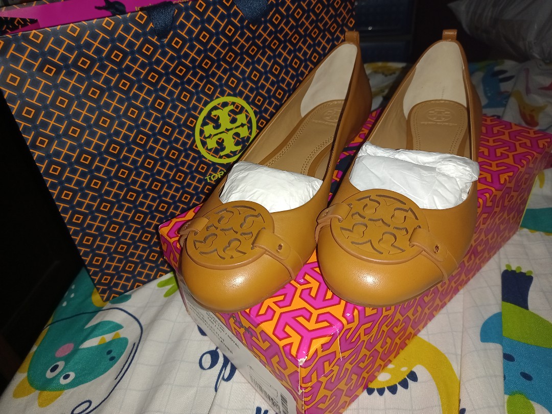 tory burch gabriel flat