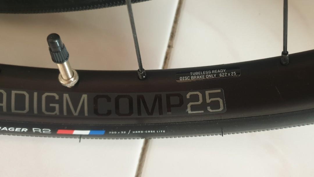 Bontrager paradigm comp hotsell tubeless ready
