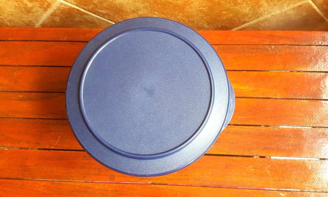 Tupperware Container (Category: Storage Boxes & Baskets) located in Singapore. Submitted by lovelycolours (Listing ID 1119977680, Image 2). Description: Seldom used. Tags: Tupperware, Round, Container,.