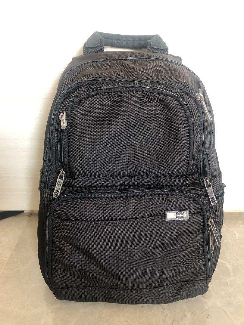 cavender's backpacks