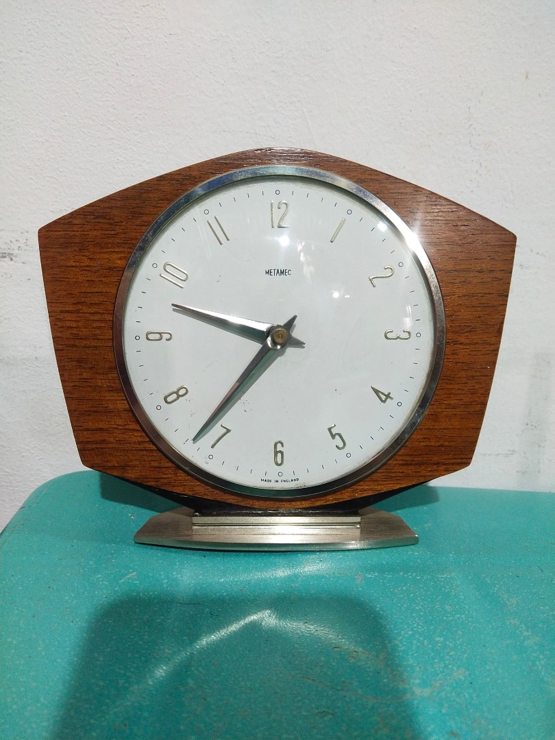 Vintage bedside clock England, Furniture & Home Living, Home Decor