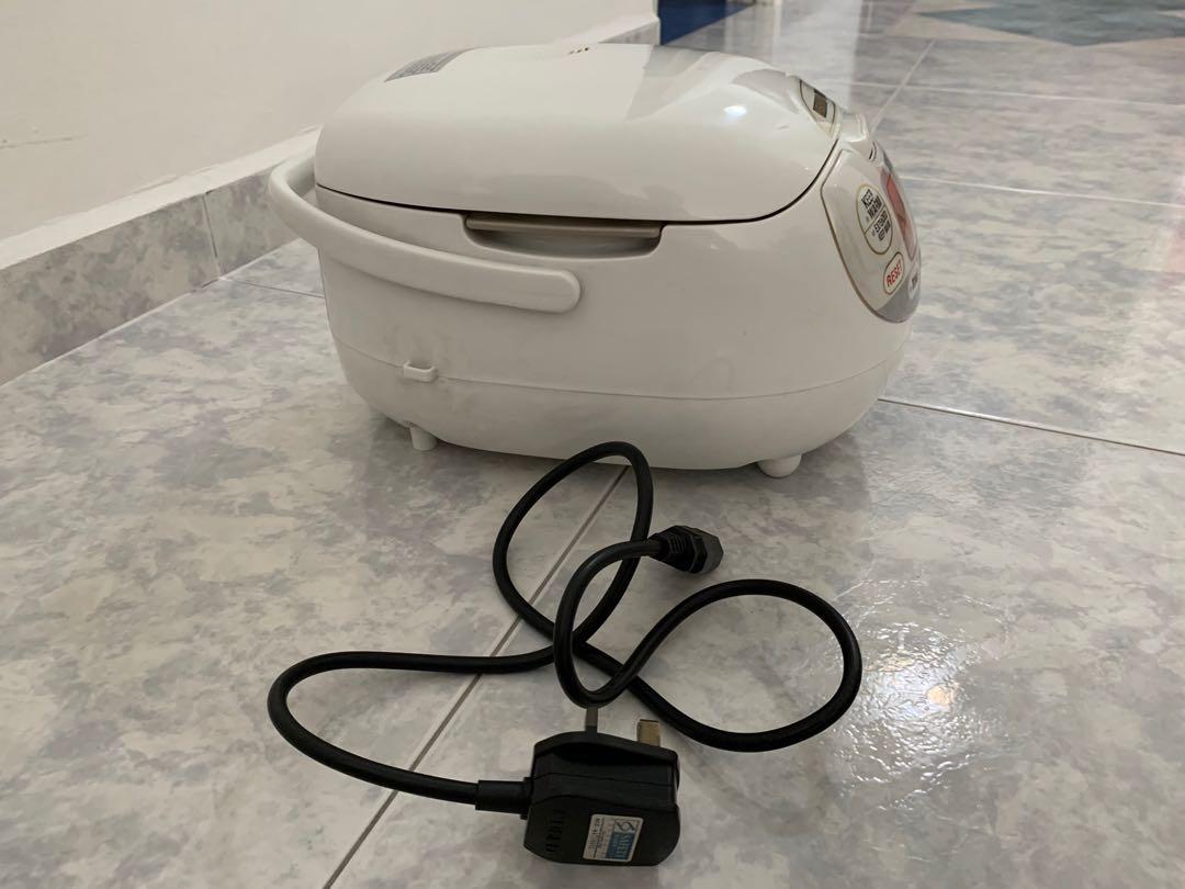 zojirushi neuro fuzzy rice cooker, TV & Home Appliances, Kitchen