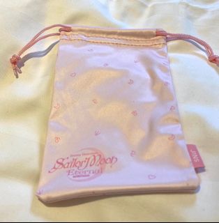 （分類：）位於 。 由 broadviewstudio 提交（商品編號 1120055068，圖片 1）。簡介： 。