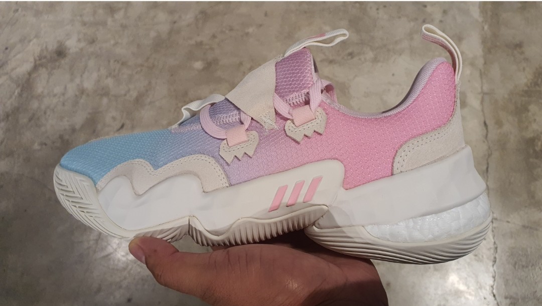Adidas Trae 1 Cotton candy Bubble gum Trae Young shoes, Men's Fashion,  Footwear, Sneakers on Carousell