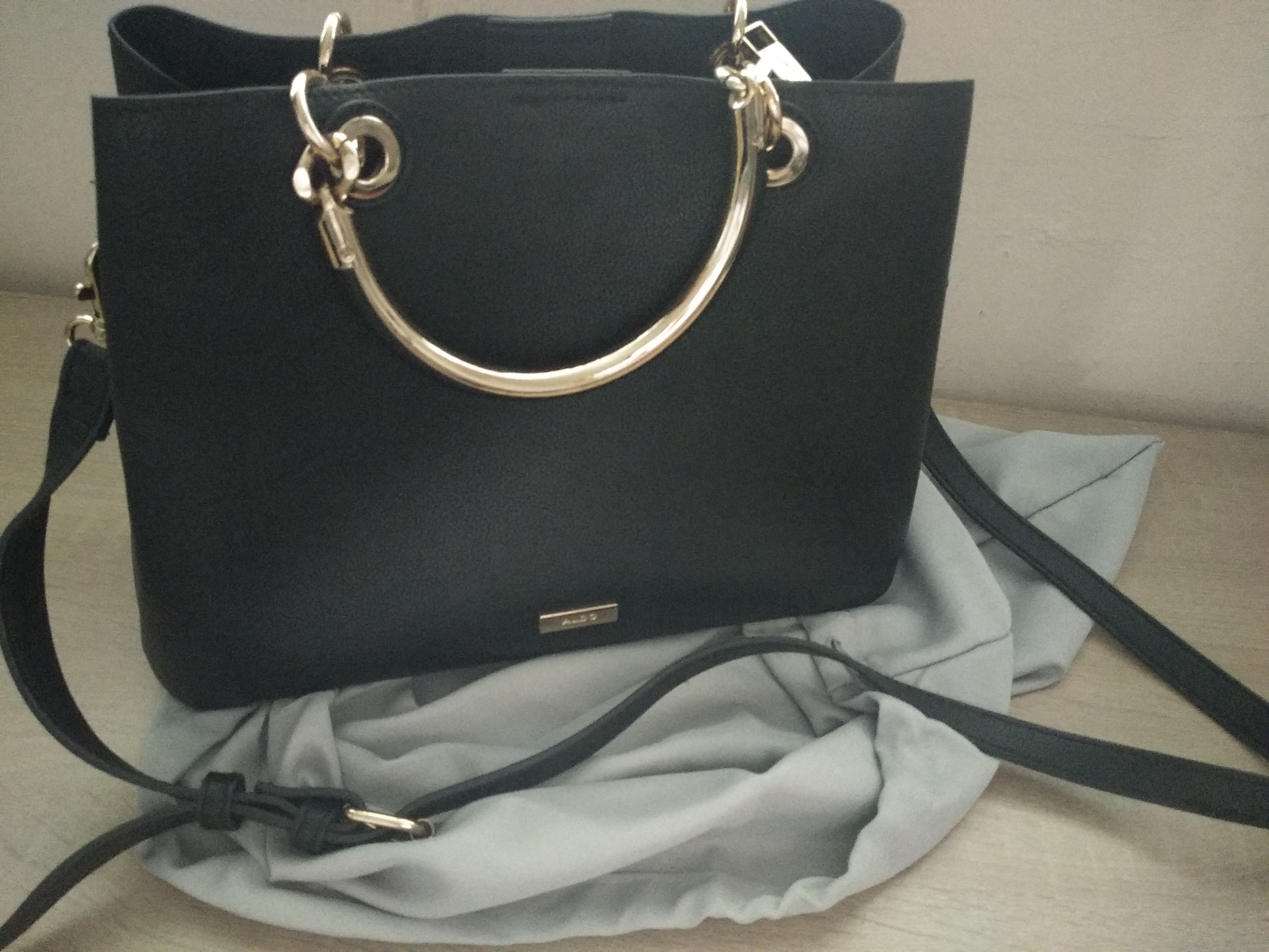 Aldo authentic, Women's Fashion, Bags & Wallets, Shoulder Bags on Carousell