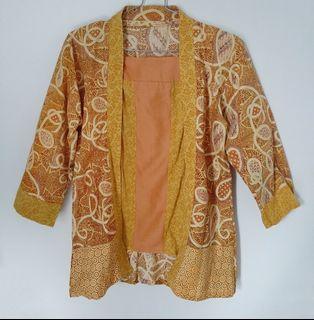 Atasan Batik Wanita (model kutu baru)