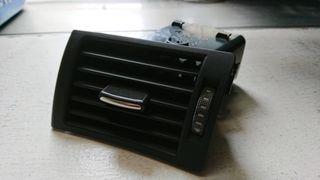 AUDI A4 b6  左側冷氣出風口