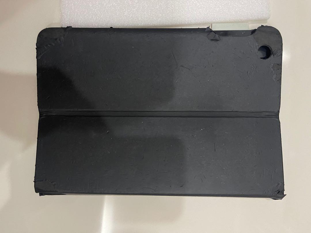 Bluetooth Keyboard Logitech iPad Air 5 6 Gen, Computers & Tech, Parts