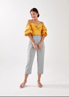 (Category: ) located in . Submitted by ly.closet (Listing ID 1120158499, Image 1). Description: .