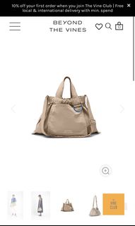 (Category: ) located in . Submitted by loolooloots (Listing ID 1120076114, Image 1). Description: .
