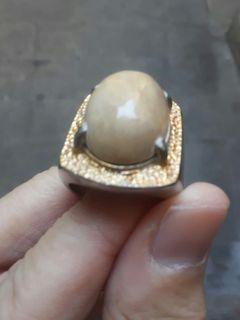Cincin Giok air warna kuning dari China