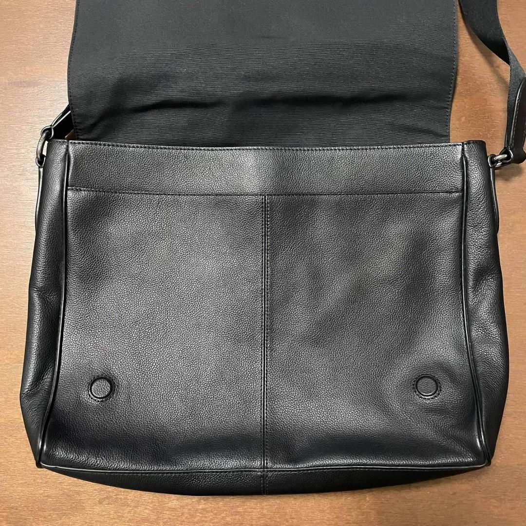 Coach houston messenger leather laptop bag, Men's Fashion, Bags, Sling
