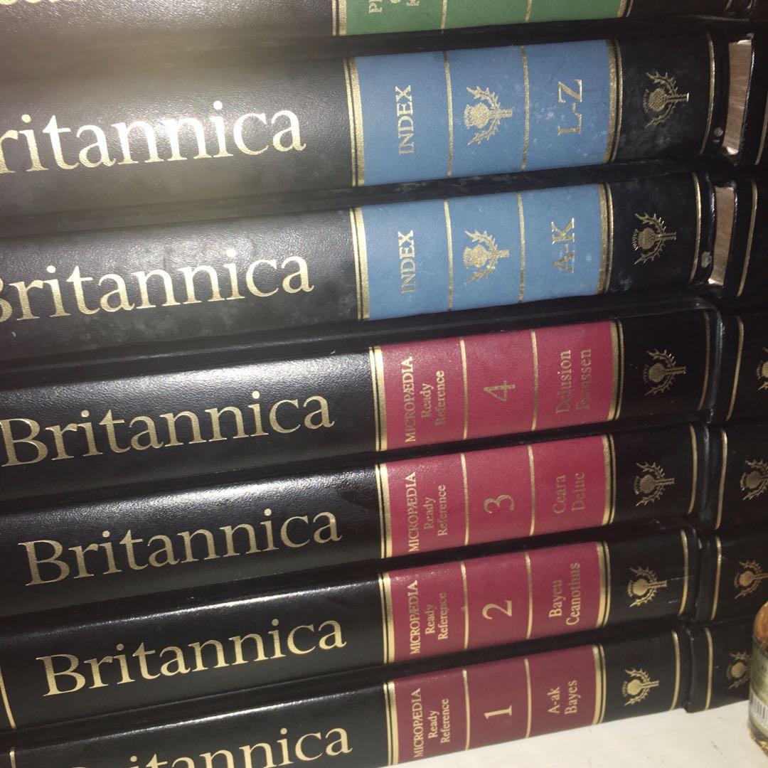 [COMPLETE SET] Britannica Encylopedia (15th Edition / 1991) (Category: Textbooks) located in Marikina City. Submitted by fabieni (Listing ID 1120099967, Image 1). Description: • In excellent condition • Never used. No missing pages • Fifteenth Edition (1991) • Selling them as a set • More photos upon request • Location: Marikina Heights. I would prefer these to be picked up SET INCLUDES: (33 BOOKS) 1. Micropedia: Ready Reference (Red) - Books 1 -