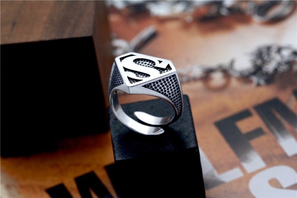 Cool sterling silver S925 silver superman ring letter S logo male god