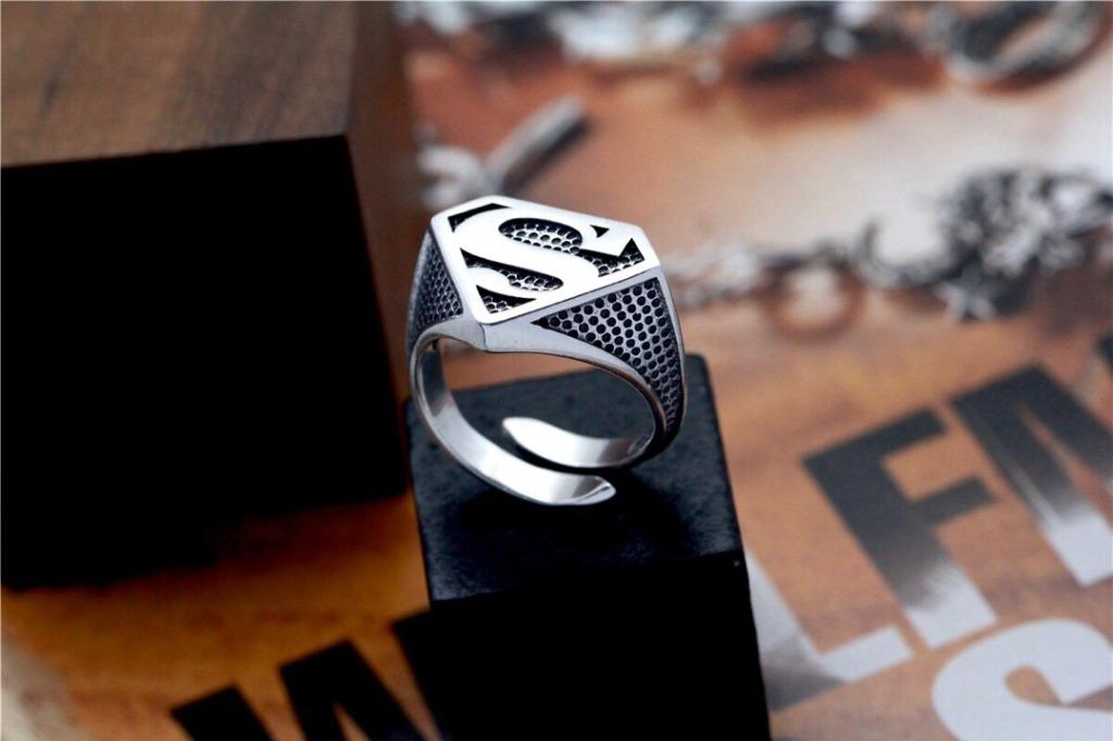 S letter top silver ring