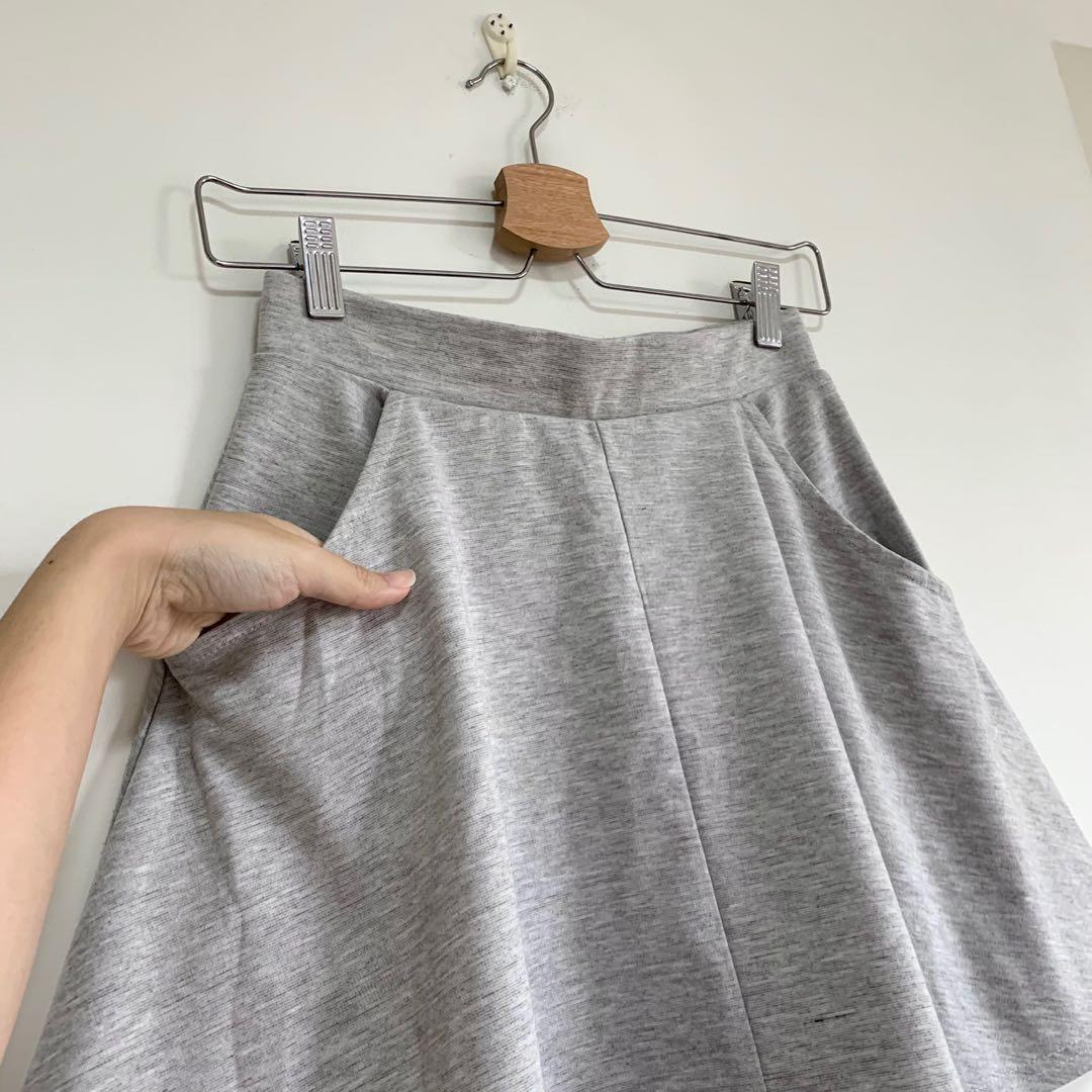 Cotton On pockets grey skater skirt Women s Fashion Bottoms Skirts on Carousell