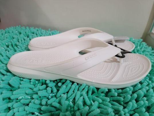 Crocs coast outlet flip
