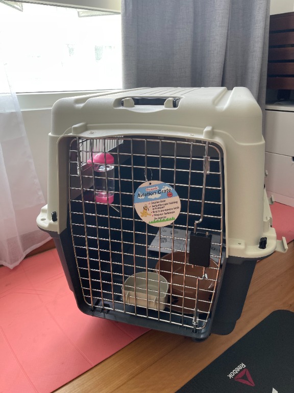 Dog Travel Kennel IATA approved Carrier never used, Pet Supplies