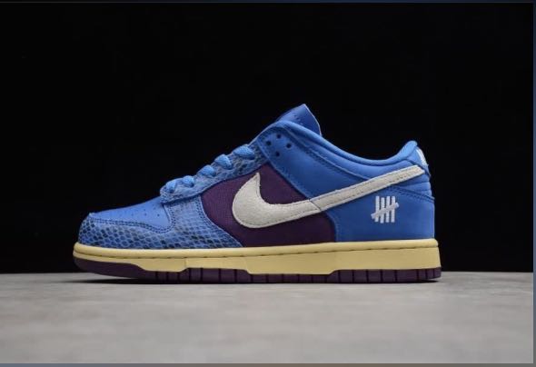 undefeated dunk low blue