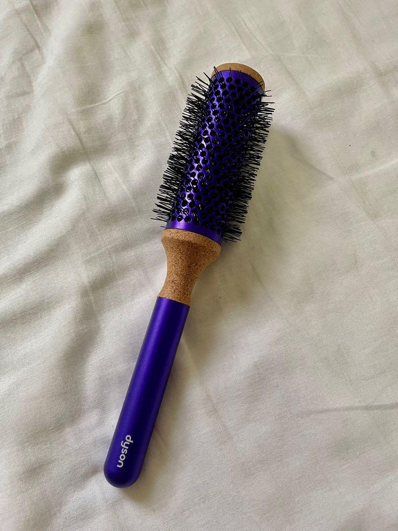 Dyson Hair Brush, Beauty & Personal Care, Hair on Carousell